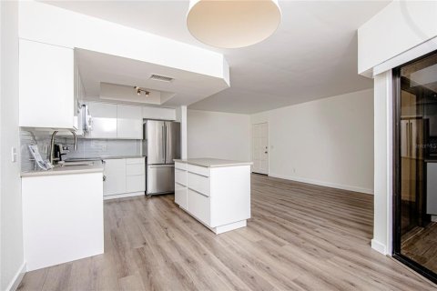 Condominio en venta en Safety Harbor, Florida, 1 dormitorio, 65.03 m2 № 1918029 - foto 8