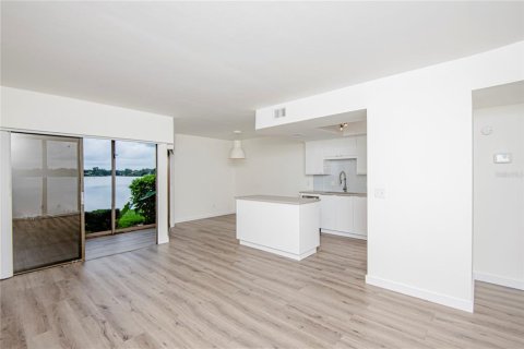 Condominio en venta en Safety Harbor, Florida, 1 dormitorio, 65.03 m2 № 1918029 - foto 7