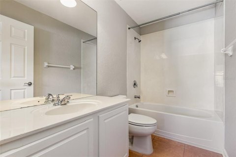 Townhouse in Orlando, Florida 2 bedrooms, 191.29 sq.m. № 1851734 - photo 25