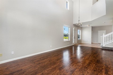 Townhouse in Orlando, Florida 2 bedrooms, 191.29 sq.m. № 1851734 - photo 5