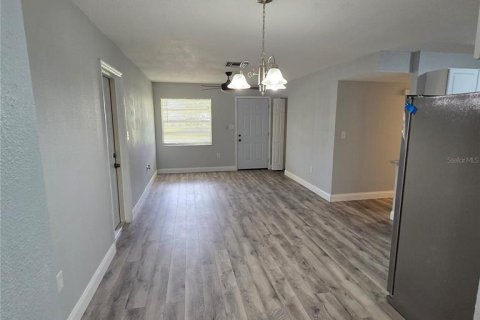 Villa ou maison à vendre à Orlando, Floride: 4 chambres, 146.97 m2 № 2388762 - photo 17
