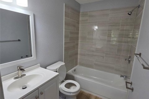 Villa ou maison à vendre à Orlando, Floride: 4 chambres, 146.97 m2 № 2388762 - photo 13