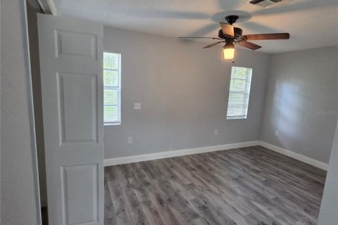Villa ou maison à vendre à Orlando, Floride: 4 chambres, 146.97 m2 № 2388762 - photo 11