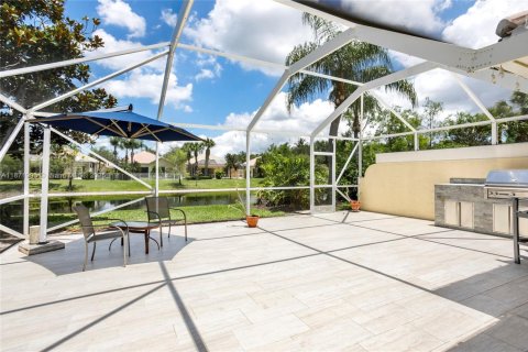 House in Wellington, Florida 2 bedrooms, 141.77 sq.m. № 1920230 - photo 24