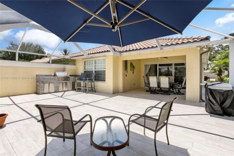 House in Wellington, Florida 2 bedrooms, 141.77 sq.m. № 1920230 - photo 27