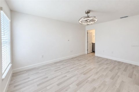 Villa ou maison à vendre à Haines City, Floride: 3 chambres, 125.14 m2 № 2388699 - photo 10