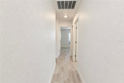 Villa ou maison à vendre à Haines City, Floride: 3 chambres, 125.14 m2 № 2388699 - photo 6