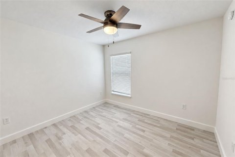 Villa ou maison à vendre à Haines City, Floride: 3 chambres, 125.14 m2 № 2388699 - photo 9
