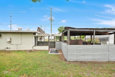 Commercial property in Zellwood, Florida № 2288079 - photo 26