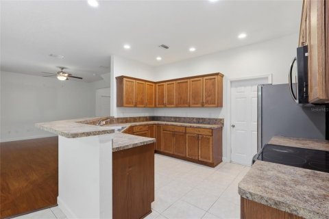 Casa en venta en Lutz, Florida, 3 dormitorios, 155.24 m2 № 2315121 - foto 17