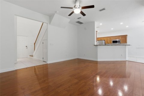 Casa en venta en Lutz, Florida, 3 dormitorios, 155.24 m2 № 2315121 - foto 7