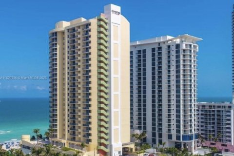 Condominio en venta en Sunny Isles Beach, Florida, 1 dormitorio, 91.97 m2 № 1958358 - foto 1