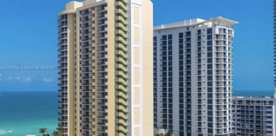 Condominio en Sunny Isles Beach, Florida, 1 dormitorio № 1958358