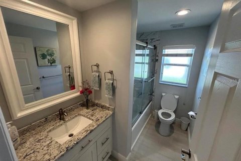 Casa en alquiler en Punta Gorda, Florida, 2 dormitorios, 134.8 m2 № 1734238 - foto 10