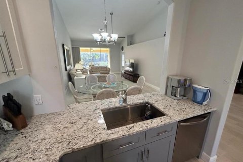 Casa en alquiler en Punta Gorda, Florida, 2 dormitorios, 134.8 m2 № 1734238 - foto 4