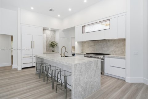 Купить виллу или дом в Палм-Бич-Гарденс, Флорида 6 спален, 444.26м2, № 1971442 - фото 13