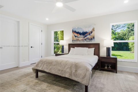 Купить виллу или дом в Палм-Бич-Гарденс, Флорида 6 спален, 444.26м2, № 1971442 - фото 25