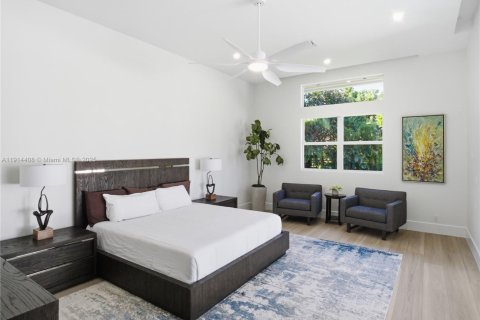 Купить виллу или дом в Палм-Бич-Гарденс, Флорида 6 спален, 444.26м2, № 1971442 - фото 18