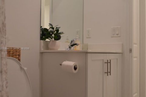 Townhouse in Homestead, Florida 3 bedrooms, 129.41 sq.m. № 2029638 - photo 12