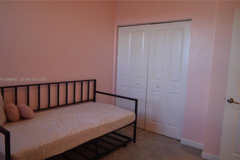 Townhouse in Homestead, Florida 3 bedrooms, 129.41 sq.m. № 2029638 - photo 29