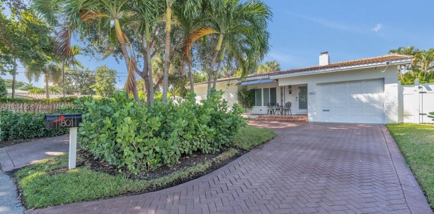 Villa ou maison à Fort Lauderdale, Floride 2 chambres, 121.05 m2 № 2017191