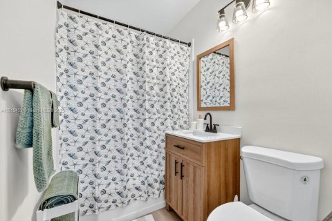 Villa ou maison à vendre à Fort Lauderdale, Floride: 2 chambres, 121.05 m2 № 2017191 - photo 17