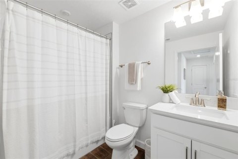 House in San Antonio, Florida 2 bedrooms, 162.3 sq.m. № 2218908 - photo 13