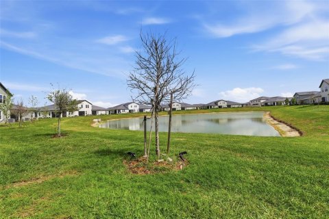 House in San Antonio, Florida 2 bedrooms, 162.3 sq.m. № 2218908 - photo 17
