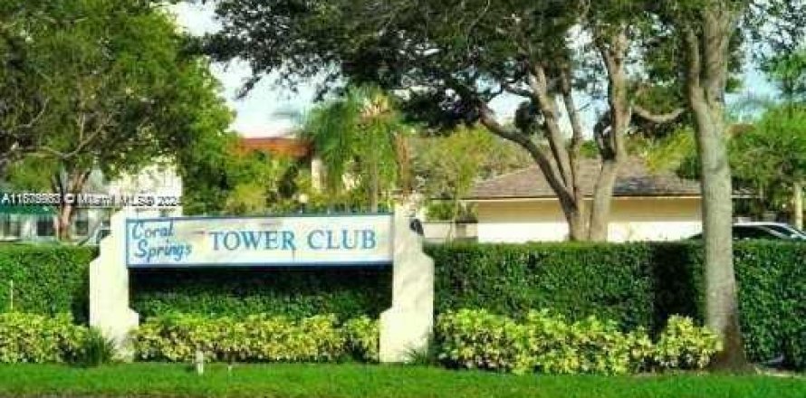 Condo in Coral Springs, Florida, 1 bedroom № 1927019
