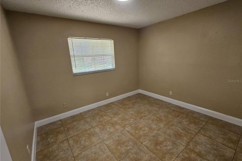 Casa en alquiler en Tampa, Florida, 4 dormitorios, 138.98 m2 № 1852766 - foto 17