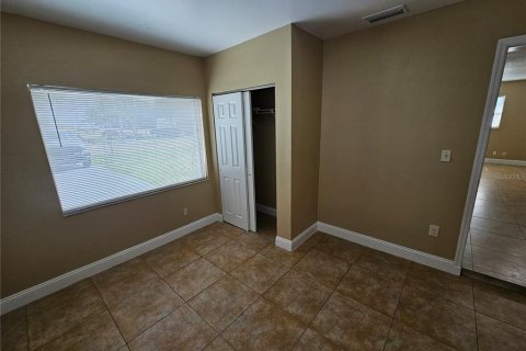 Casa en alquiler en Tampa, Florida, 4 dormitorios, 138.98 m2 № 1852766 - foto 7