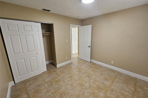 Casa en alquiler en Tampa, Florida, 4 dormitorios, 138.98 m2 № 1852766 - foto 16