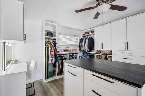 Casa en venta en Saint Petersburg, Florida, 4 dormitorios, 176.61 m2 № 2384392 - foto 20