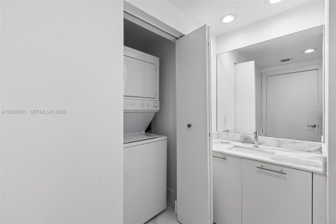 Copropriété à louer à Miami, Floride: 2 chambres, 118.73 m2 № 2155948 - photo 20