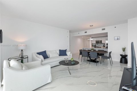Copropriété à louer à Miami, Floride: 2 chambres, 118.73 m2 № 2155948 - photo 17