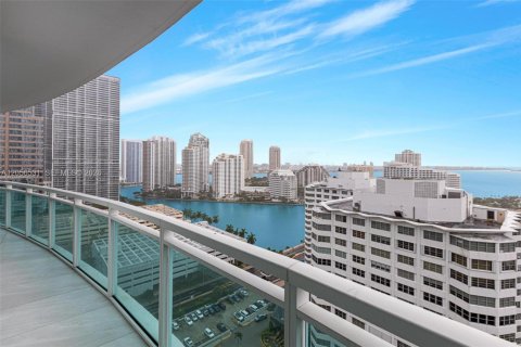 Copropriété à louer à Miami, Floride: 2 chambres, 118.73 m2 № 2155948 - photo 3