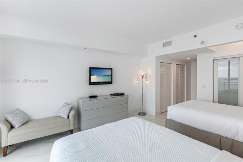 Copropriété à louer à Miami, Floride: 2 chambres, 118.73 m2 № 2155948 - photo 5