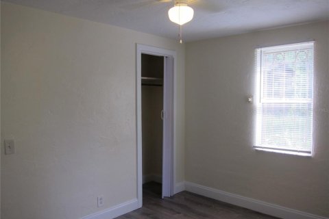 Villa ou maison à louer à Gainesville, Floride: 2 chambres, 62.43 m2 № 2405397 - photo 8