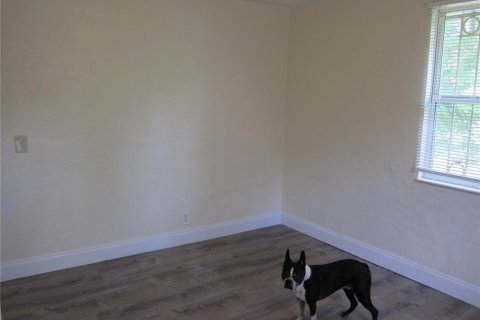 Villa ou maison à louer à Gainesville, Floride: 2 chambres, 62.43 m2 № 2405397 - photo 4