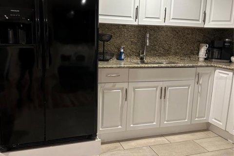 Touwnhouse à vendre à Tallahassee, Floride: 3 chambres, 189.33 m2 № 1885654 - photo 13