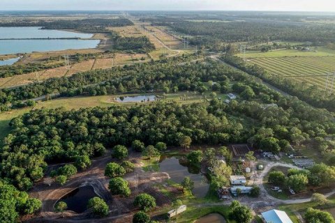 Купить виллу или дом в Порт-Сент-Луси, Флорида 8 комнат, 134.15м2, № 2078179 - фото 2