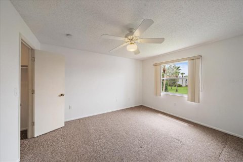 Condo in Sarasota, Florida, 2 bedrooms  № 1907555 - photo 24