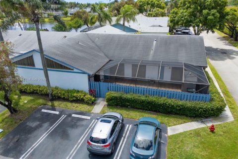 Casa en venta en Greenacres, Florida, 3 dormitorios, 123.75 m2 № 2066345 - foto 23