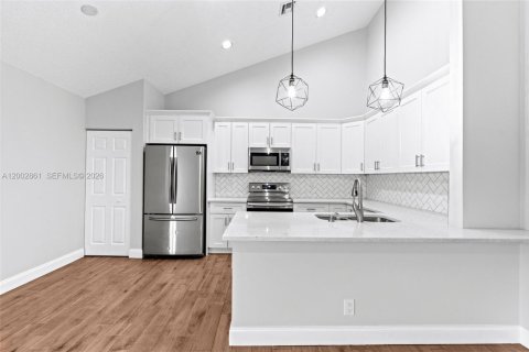 Casa en venta en Greenacres, Florida, 3 dormitorios, 123.75 m2 № 2066345 - foto 4