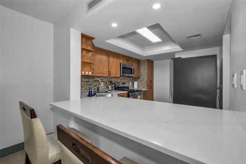 Condominio en venta en Saint Petersburg, Florida, 2 dormitorios, 118.91 m2 № 2152083 - foto 5