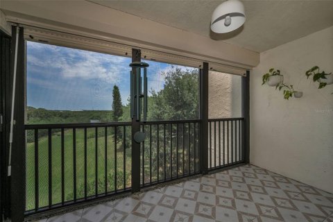 Condominio en venta en Saint Petersburg, Florida, 2 dormitorios, 118.91 m2 № 2152083 - foto 2