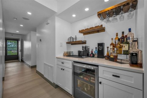 Condominio en venta en Saint Petersburg, Florida, 2 dormitorios, 118.91 m2 № 2152083 - foto 6