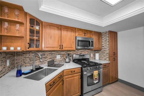 Condominio en venta en Saint Petersburg, Florida, 2 dormitorios, 118.91 m2 № 2152083 - foto 16
