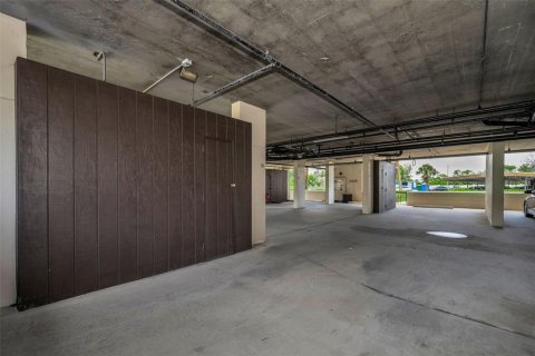 Condominio en venta en Saint Petersburg, Florida, 2 dormitorios, 118.91 m2 № 2152083 - foto 29