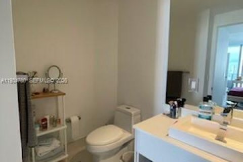 Condominio en venta en Miami, Florida, 1 dormitorio, 70.23 m2 № 2090697 - foto 6